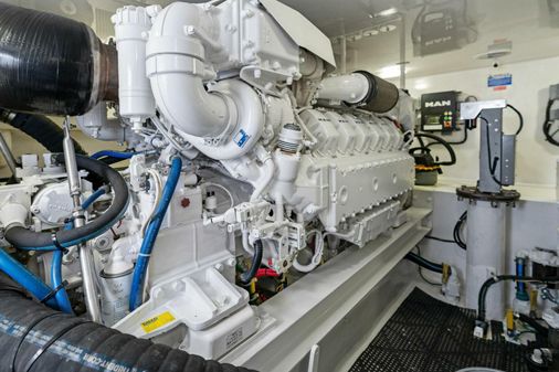 Viking 55 Convertible image