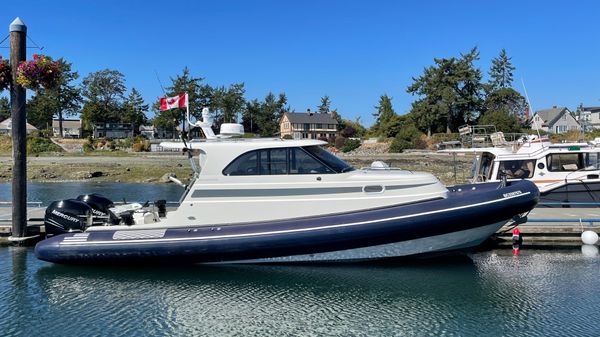 San Juan 32' RIB
