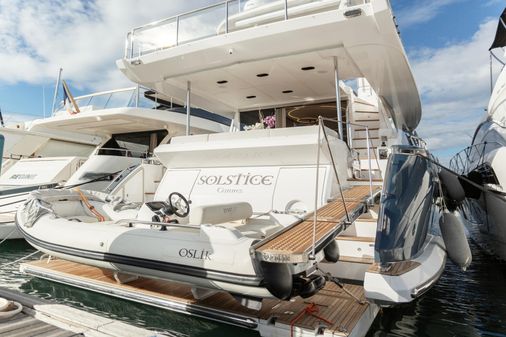 Azimut 72 Flybridge image