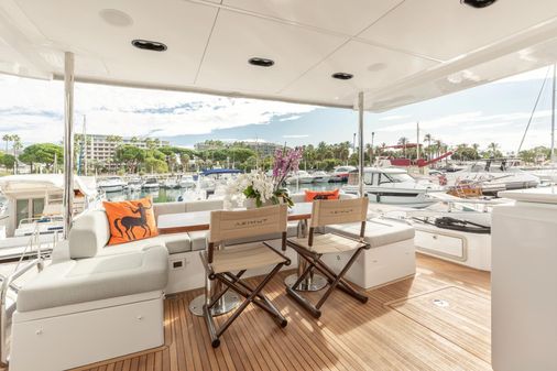 Azimut 72 Flybridge image