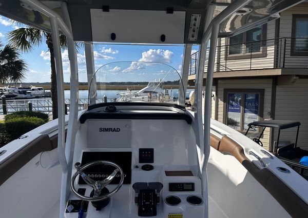 Sea Pro 259 Center Console image