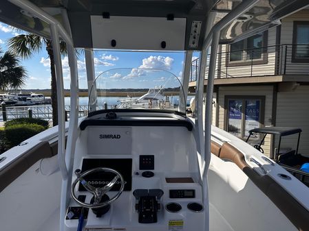 Sea Pro 259 Center Console image