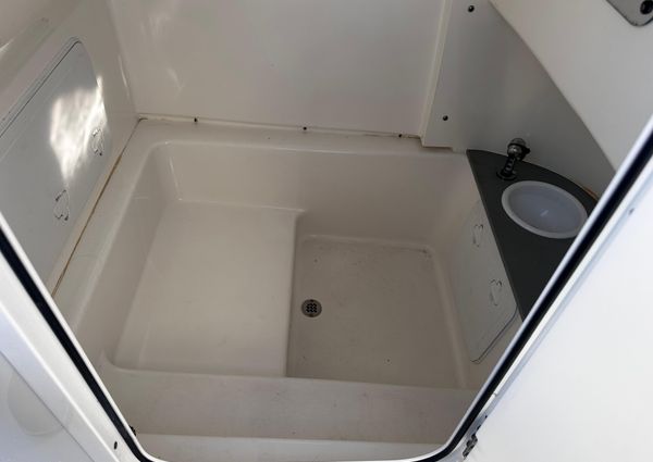 Sea Pro 259 Center Console image