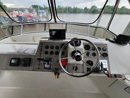 Carver 370-AFT-CABIN-MOTORYACHT image