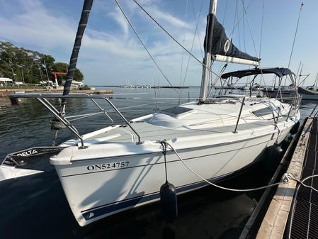 Hunter 31 image