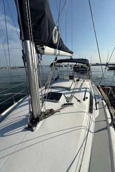 Hunter 31 image