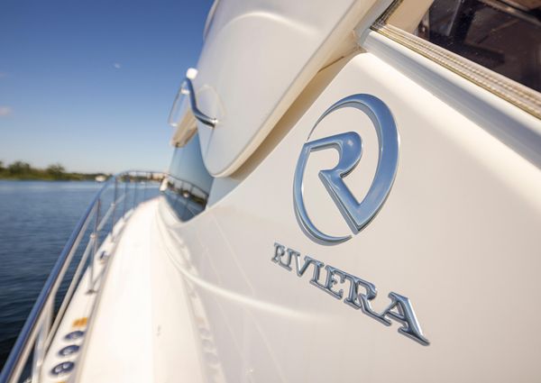 Riviera 43-OPEN-FLYBRIDGE image