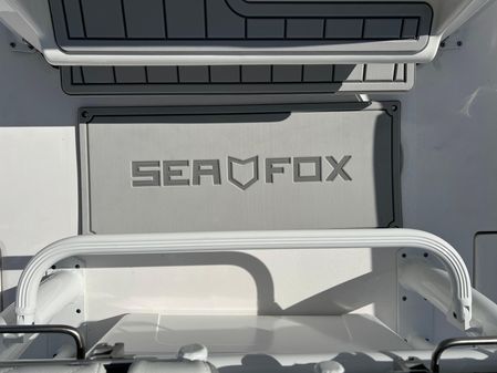Sea-fox 268-COMMANDER image
