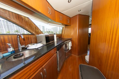 Tango COCKPIT MOTOR YACHT image