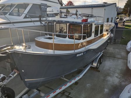 Ranger Tugs R-27 image