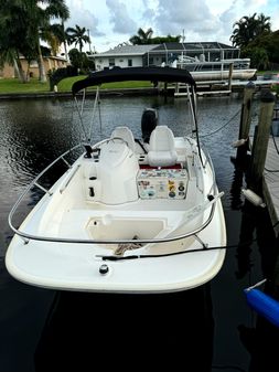 Boston-whaler 170-SUPER-SPORT image