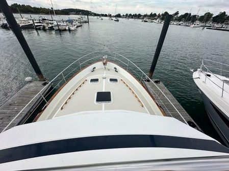 Custom C. Raymond Hunt Design Yacht image