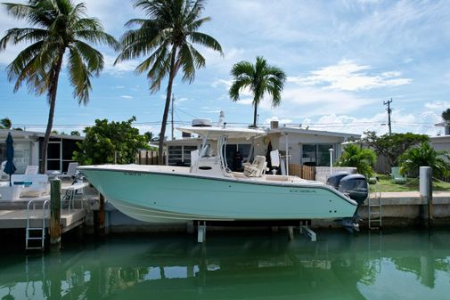 Cobia 277-CENTER-CONSOLE image