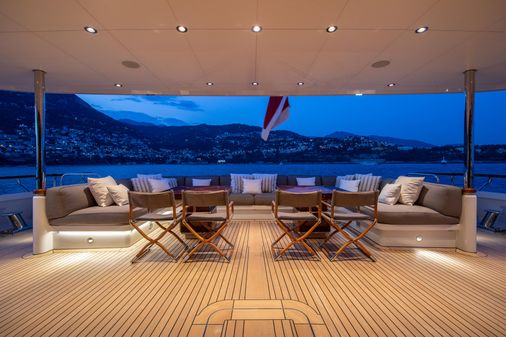 Feadship De Vries image