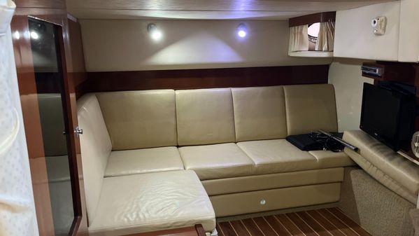 Sea Ray 38 Sundancer image