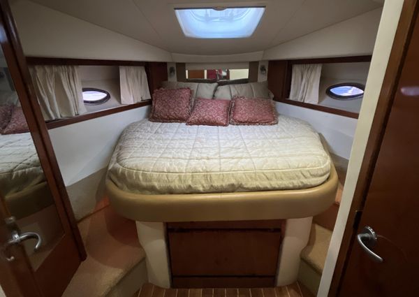 Sea Ray 38 Sundancer image