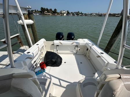 Boston-whaler 255-CONQUEST image