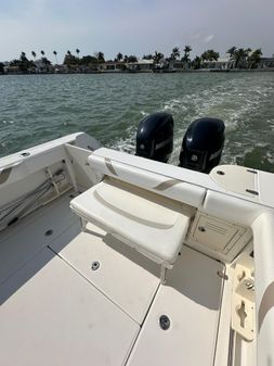 Boston-whaler 255-CONQUEST image