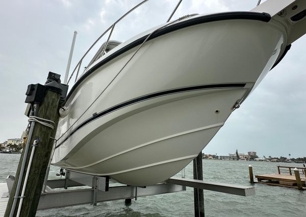 Boston-whaler 255-CONQUEST image