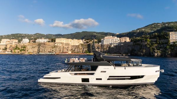 Arcadia Yachts Sherpa 80 XL 