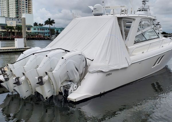 Intrepid 475 Sport Yacht image