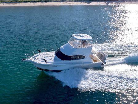 Riviera 37 Flybridge image