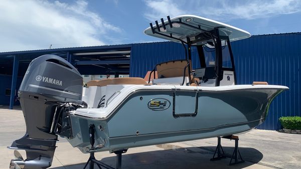 Sea Hunt Ultra 239 SE