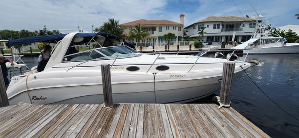 Rinker Fiesta Vee 342 image