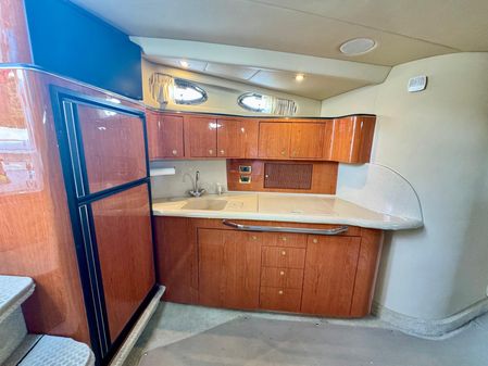 Sea Ray 410 Sundancer image