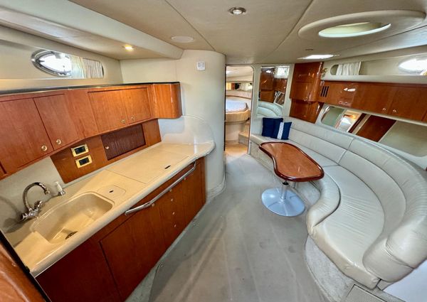 Sea Ray 410 Sundancer image