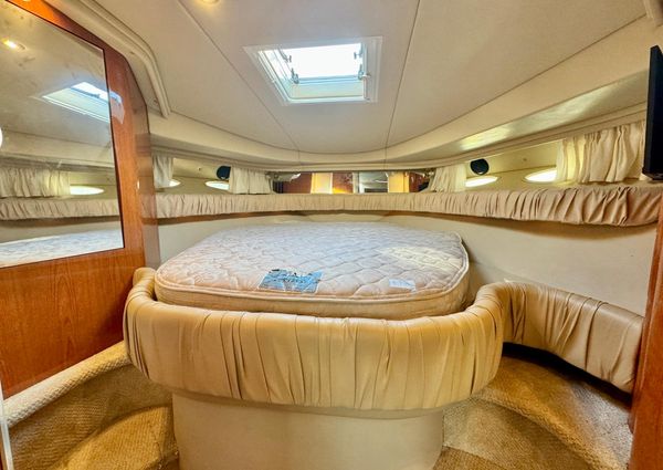 Sea Ray 410 Sundancer image