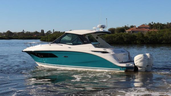 Sea Ray 320 Sundancer 