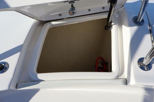 Sea Ray 320 Sundancer image