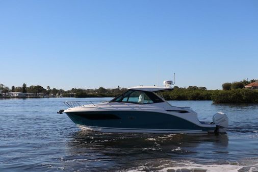 Sea Ray 320 Sundancer image