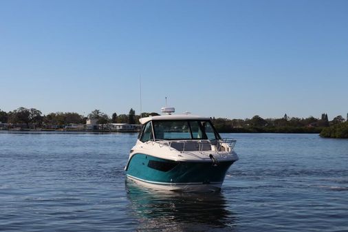 Sea Ray 320 Sundancer image