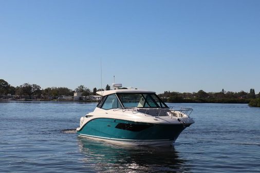 Sea Ray 320 Sundancer image