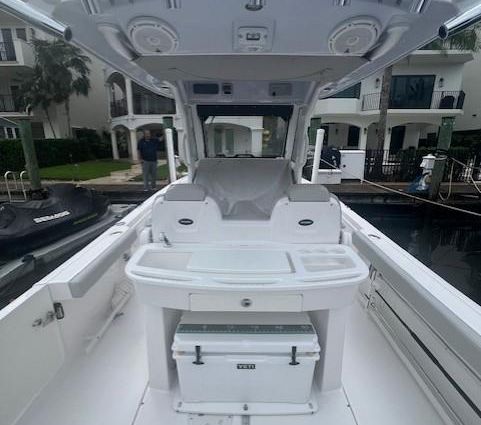 Everglades 295 Center Console image