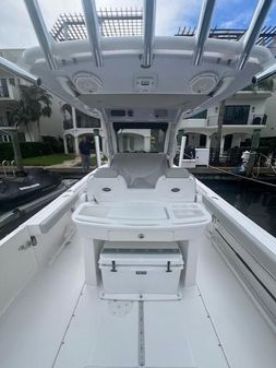 Everglades 295 Center Console image