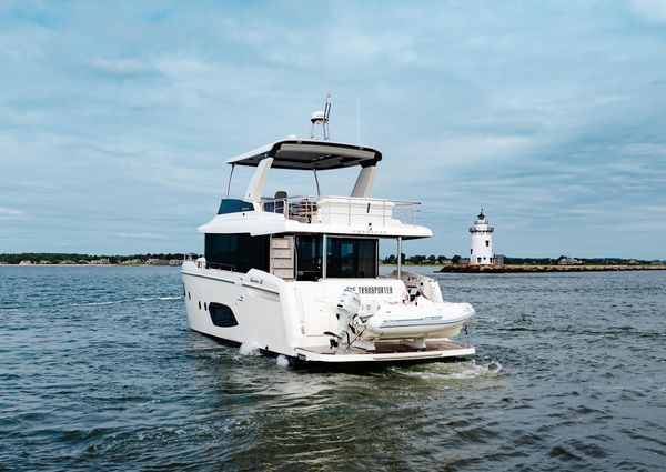 Absolute 52 Navetta image