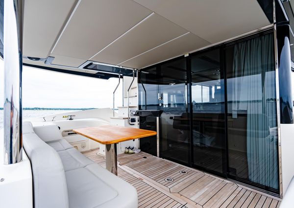 Absolute 52 Navetta image