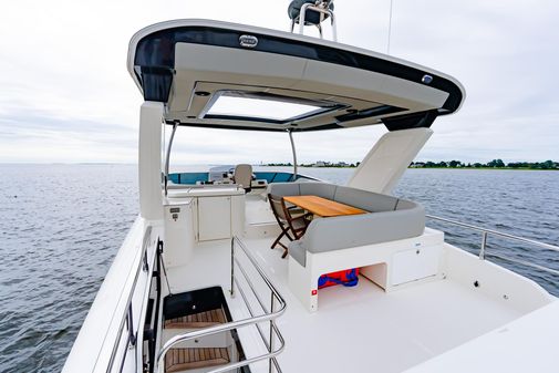 Absolute 52 Navetta image