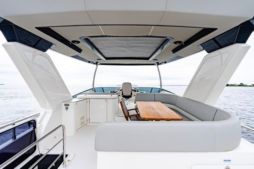 Absolute 52 Navetta image