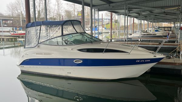 Bayliner 245 Cruiser