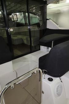 Sea Ray 400 Sundancer image