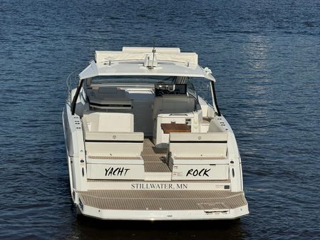 Cruisers Yachts 390 Express Coupe image