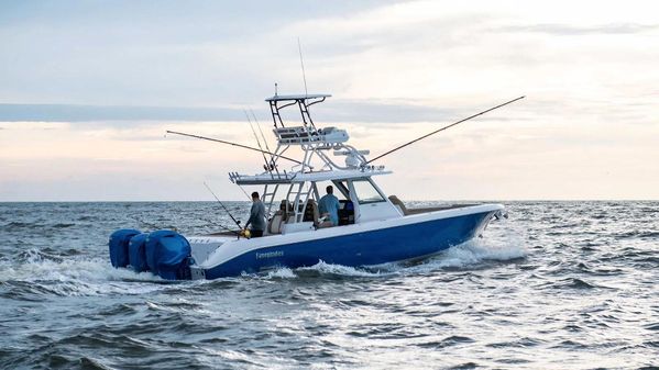 Everglades 365 Center Console image