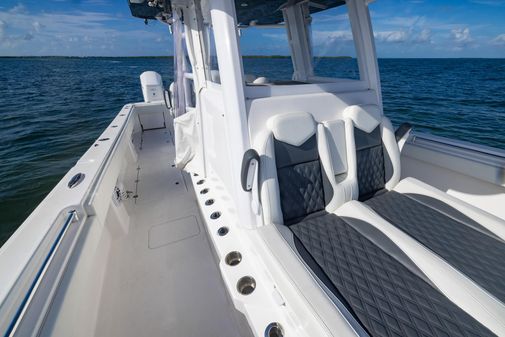 Invincible 35-CATAMARAN image