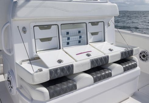 Invincible 35-CATAMARAN image