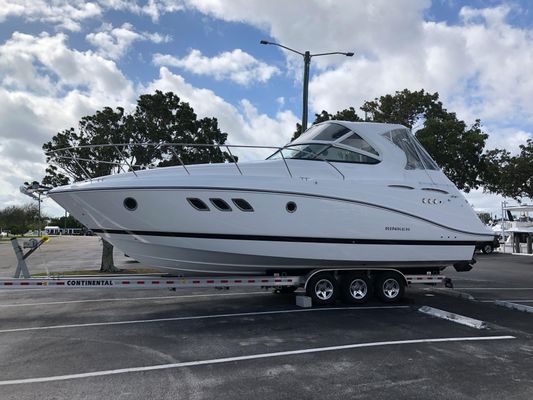 Rinker 370 Express Cruiser - main image