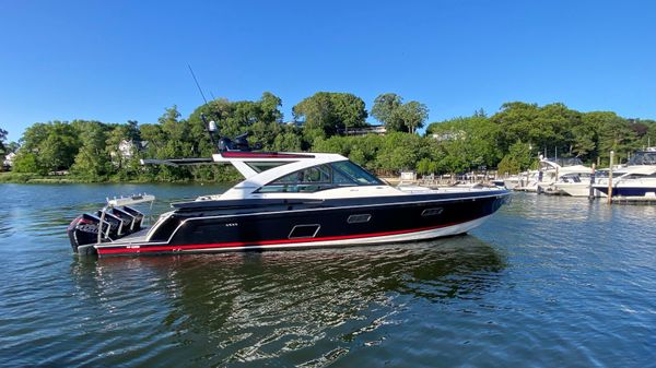 Formula 430 Super Sport Crossover